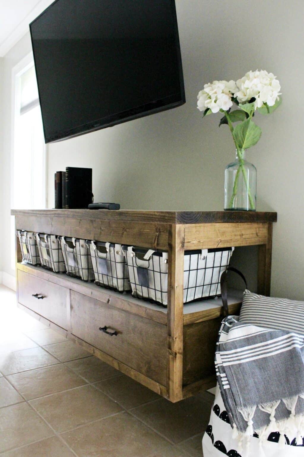 17 DIY TV Stand Plans You Can Make This Weekend