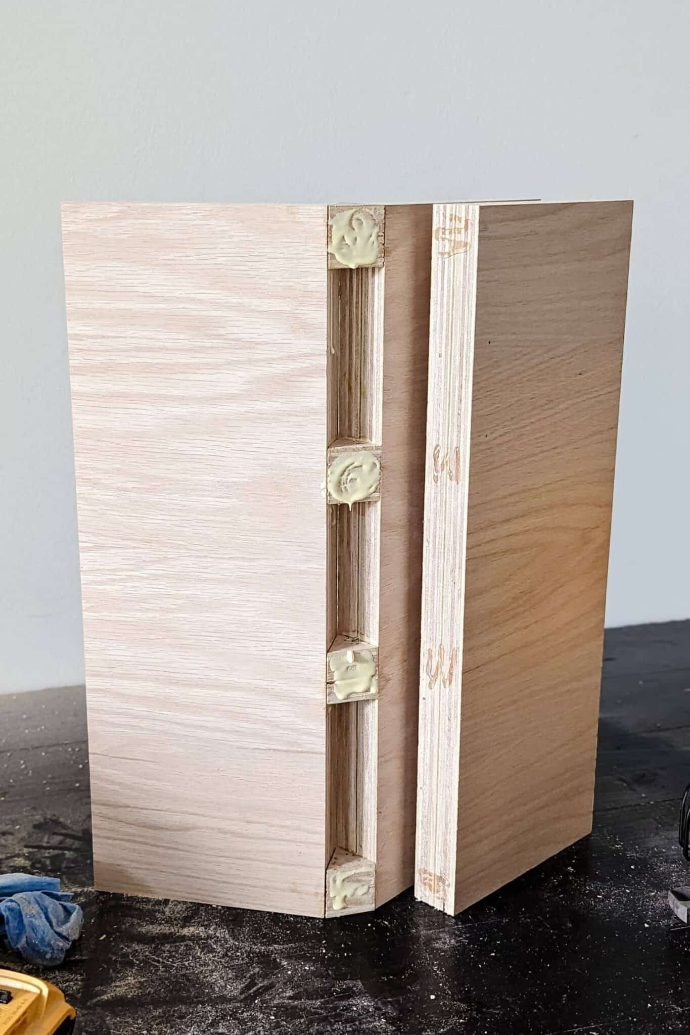 DIY Round Side Table Plans Pine and Poplar