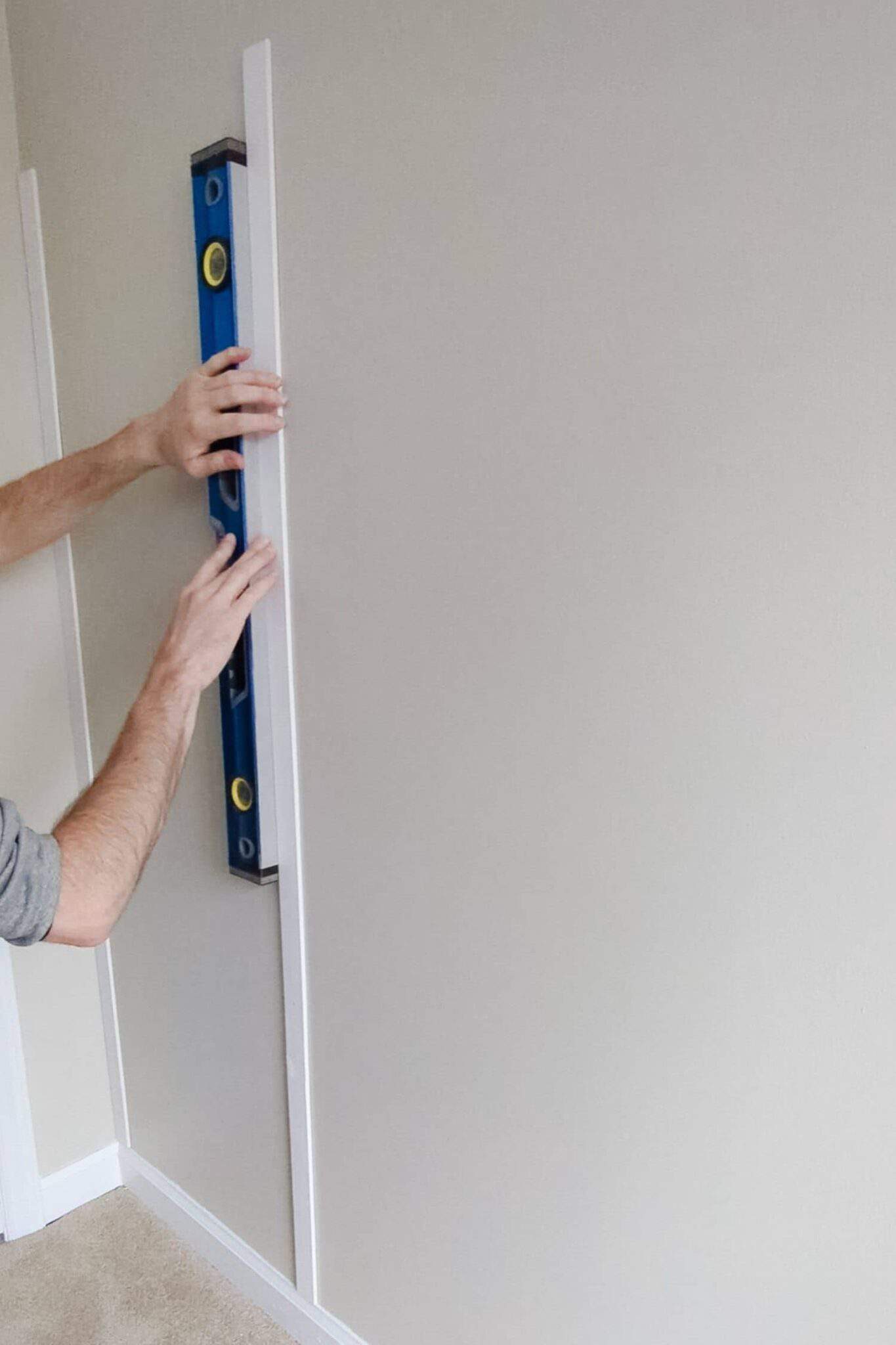 Easy DIY Board and Batten Wall (Without Removing Baseboards) - Pine and ...