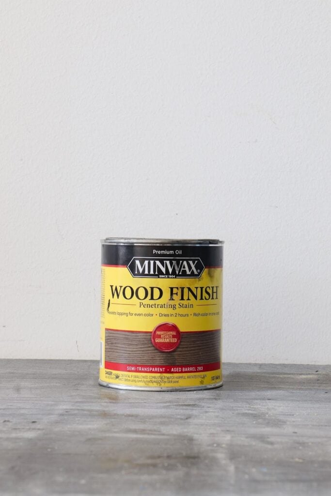 Minwax Wood Finish Penetrating Stain can in Aged Barrel 