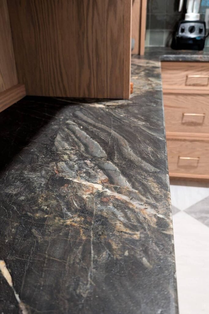 close up of black quartzite countertops